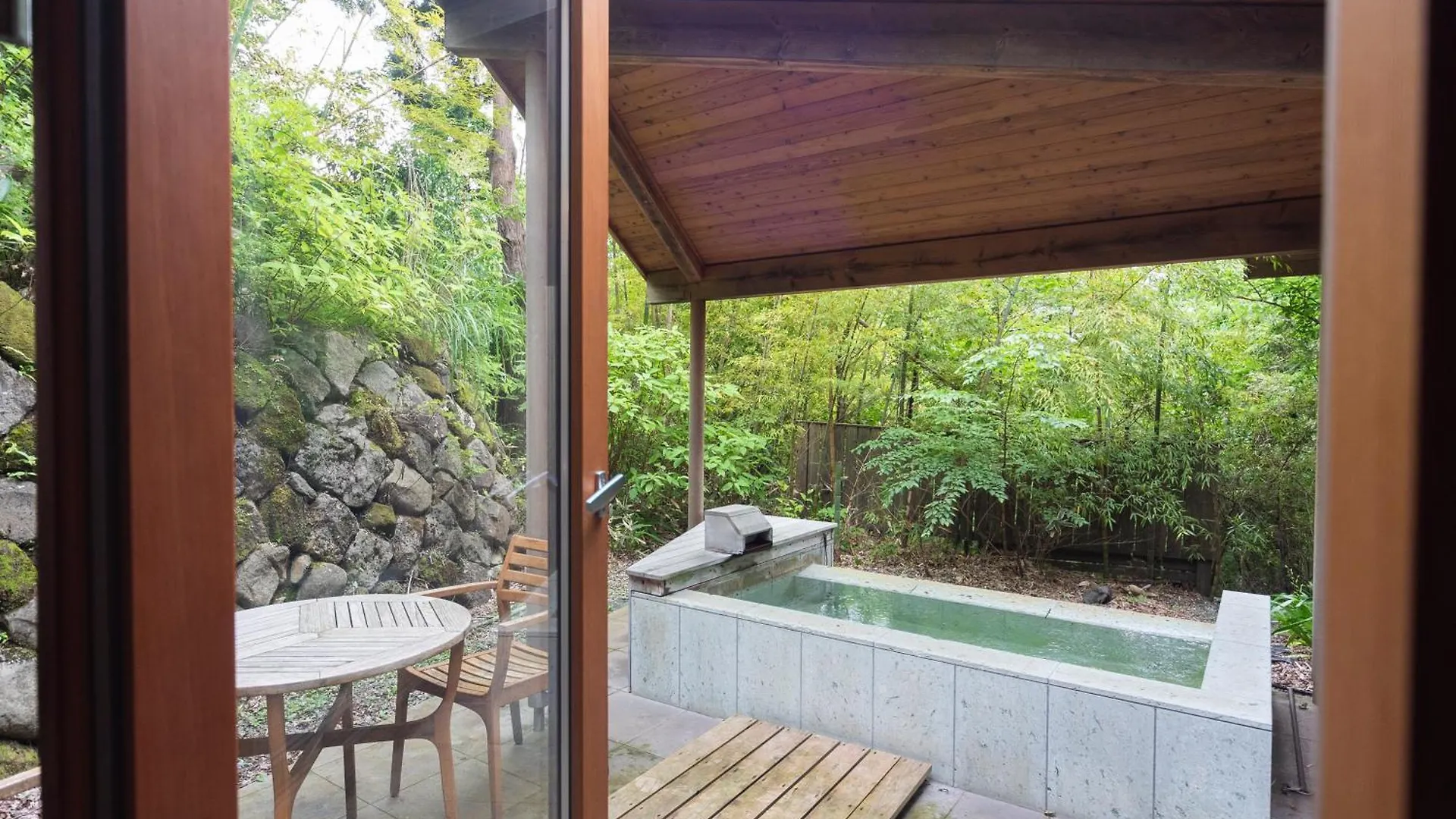 Hakone Retreat Villa 1/F (Adults Only) 5*,