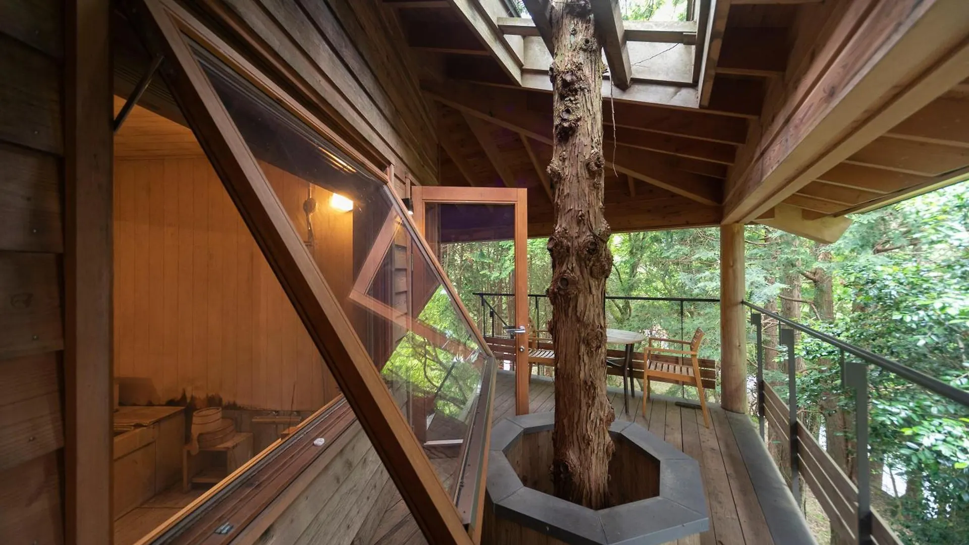 Hakone Retreat Villa 1/F (Adults Only) 5*,
